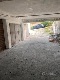 Garage 21 mq via Carmelitani 1 Trappeto La Punta