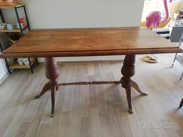 Tavolo in massello di noce Nazionale Anni 60