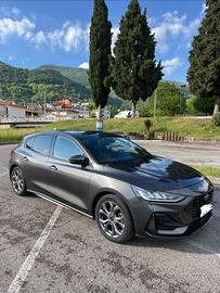 Ford Focus 2022 St-Line 1.0 Ecoboost 125 CV