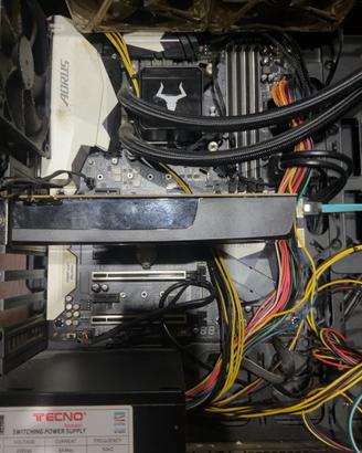 Z490 AORUS scheda madre