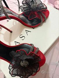 Sandali Casadei rossi con dettalgio floreale