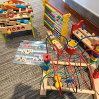 giochi in legno per stimolare la manualità 