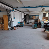 Laboratorio/magazzino/deposito