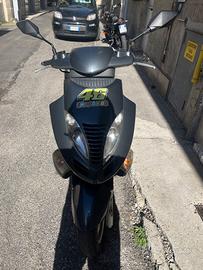 Scooter kymco bet win