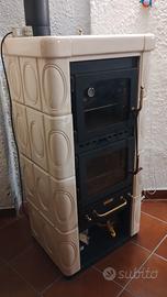 Stufa a legno con forno Caminetti Montegrappa