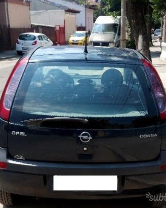 Opel Corsa C - 2000- 1.0 Benzina - z10xe