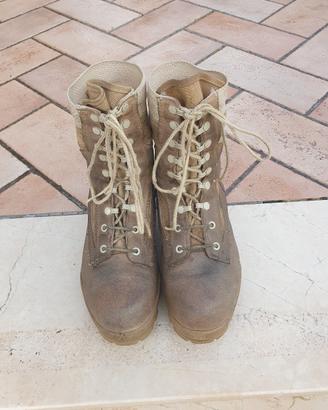Us boots Bates 8,5