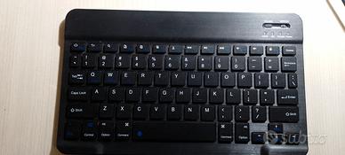 tastiera bluetooth 