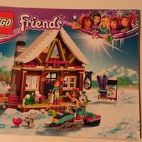 LEGO 41323 - Friends, Lo Chalet del Villaggio Inve