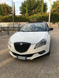 Lancia Delta 2011