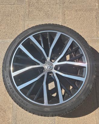 CERCHI GOMMATI DA 17"