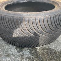 coppia Gomme KLEBER invernali 235/45 R17