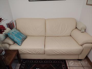 Divano 2 posti