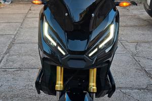 X-adv 750 2023