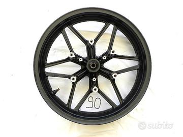 Cerchio anter. Honda Forza 125 (n.90)