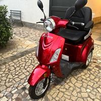 Scooter elettrico per anziani