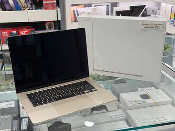 Apple MacBook Air 15" M3 8/ 256GB - PROMO