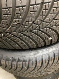 Pneumatici 4 stagioni