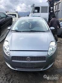 Grande punto grigia 2009 ricambi