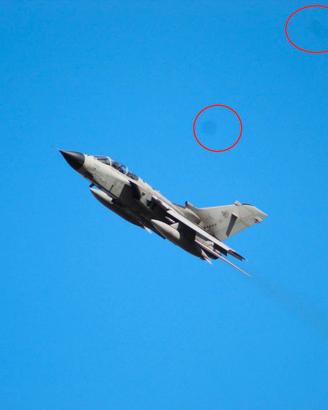 Canon EOS 1300D + Accessori