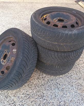 Gomme invernali Matador  195/50 r15