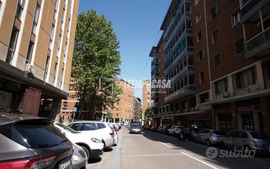 VIA RIVA DI RENO- GARAGE DOPPIO