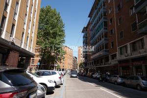 VIA RIVA DI RENO- GARAGE DOPPIO