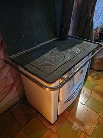 stufa a legna Reflex con forno