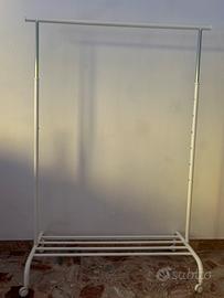 Porta abiti e scarpe con rotelle