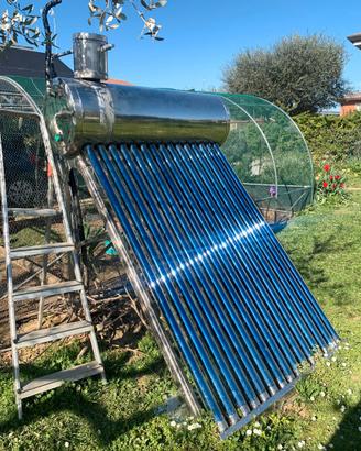 Impianto Solare Termico a Tubi Sottovuoto