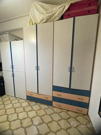 Armadio letto e scrivania