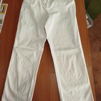 Pantaloni bianchi