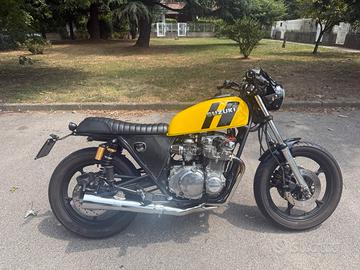Suzuki katana 550 1982 special cafe racer RestoMod