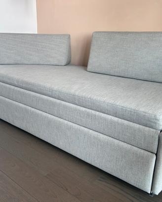Divano letto handmade in Brianza