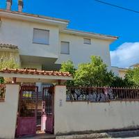 Villa bifamiliare a Silanus