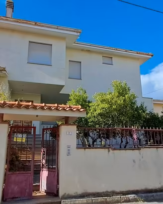 Villa bifamiliare a Silanus