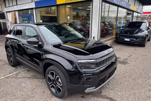 Jeep Avenger 1.2 turbo e-hybrid mhev Summit fwd 11