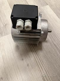 Motore per aerotermo