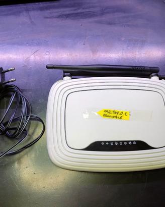 Router TP-Link TL-WR841N 300Mbps Wi-Fi
