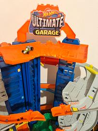 Pista hot wheels ultimate garage