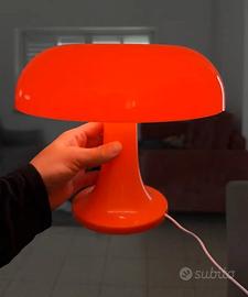 Lampada da tavolo design fungo 