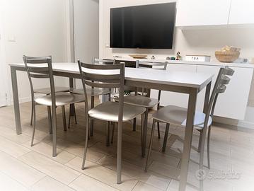 Set tavolo 180x80cm + 6 sedie - Bianco e acciaio