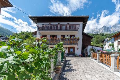 Porzione indipendente in centro a Frassenè