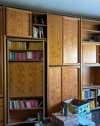 Camera con letto singolo a scomparsa