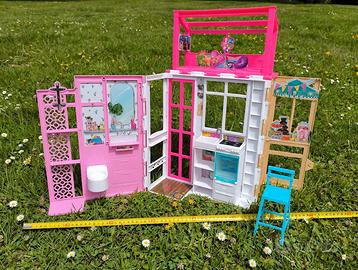 Casa di Barbie compatta 