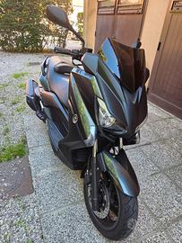 Yamaha X-Max 400 - 2016