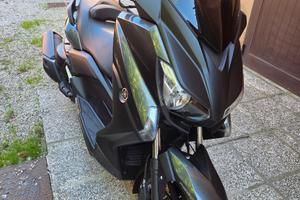 Yamaha X-Max 400 - 2016