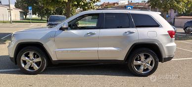 Jeep Grand Cherokee 3.0 CRD Overland + Gancio