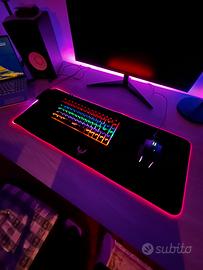Tastiera meccanica RGB +mouse RGB +tappetino RGB