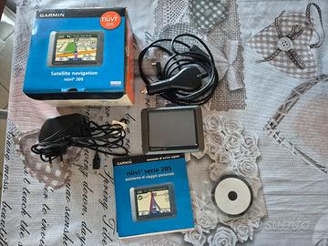 navigatore satellitare garmin nuvi 205